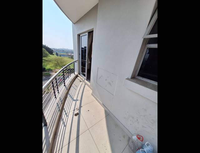 2 BEDROOM APARTMENT TO LET IN UMHLANGA RIDGE